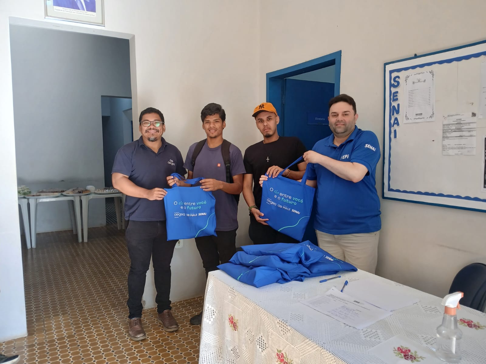 Esperantinenses aprendem sobre empreendedorismo em curso gratuito ofertado pela Águas do Piauí e Senai