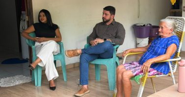 Águas do Piauí se reúne com moradores em Cocal dos Alves para falar sobre serviços e melhorias